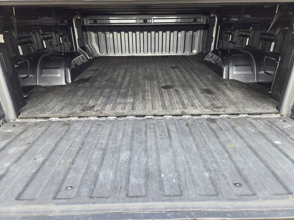 Used 2019 Chevrolet Silverado 1500 LT w/ Texas Edition RWD image 30