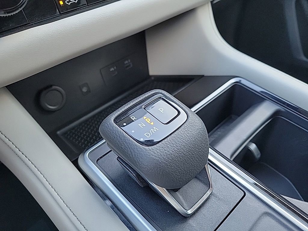 Used 2024 Nissan Pathfinder SL image 31