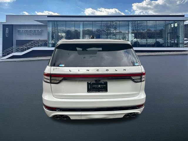 New 2026 Lincoln Aviator Black Label w/ Jet Appearance Package AWD/4WD image 7