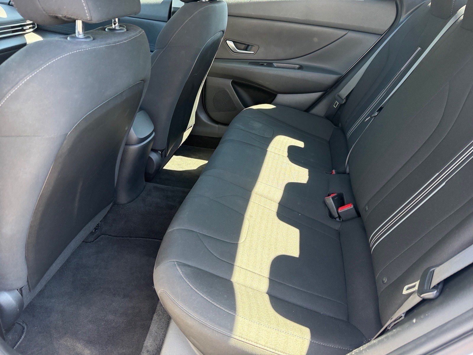Used 2023 Hyundai Elantra SEL w/ Cargo Package FWD image 17