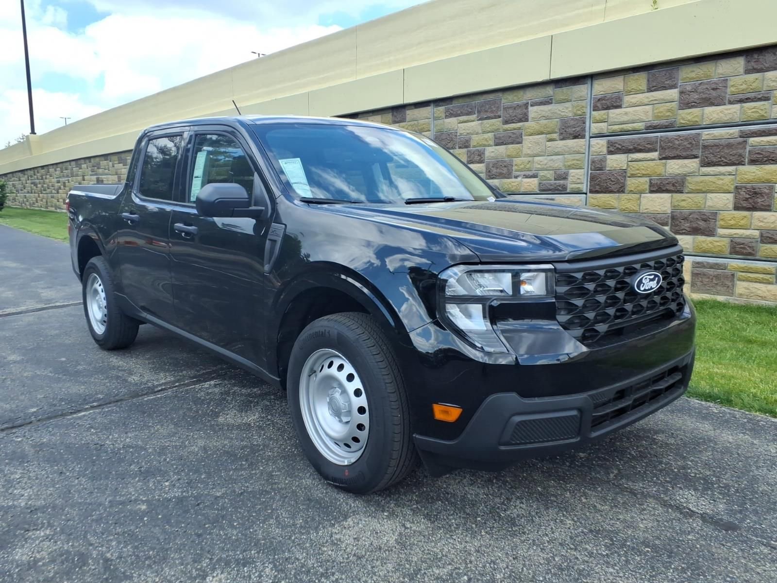 New 2026 Ford Maverick XL FWD image 2
