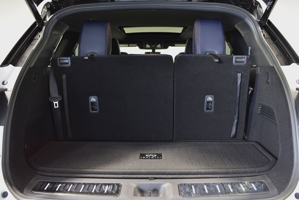 New 2026 INFINITI QX60 Sport w/ Dark Cargo Package image 29