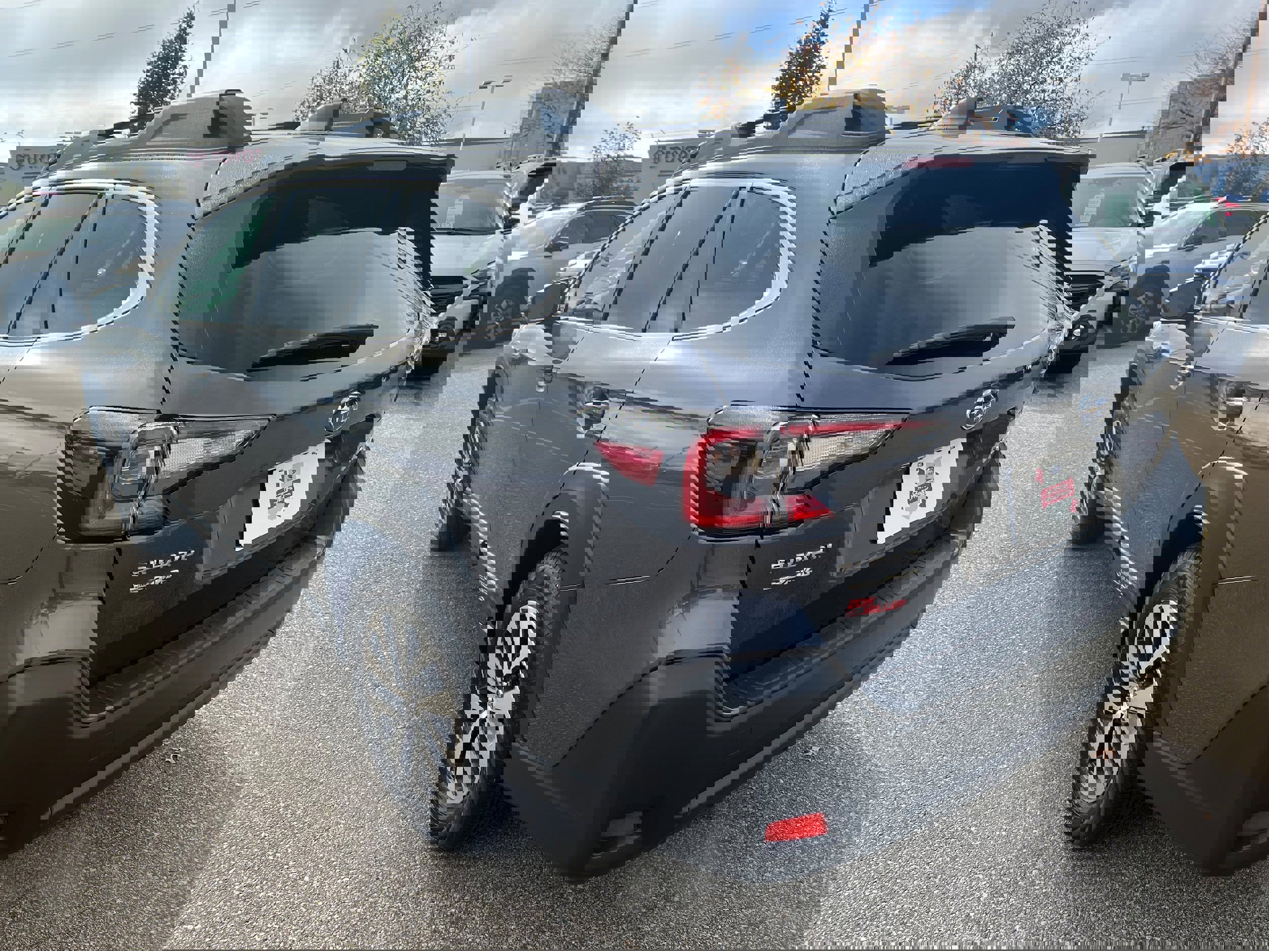 Certified 2025 Subaru Outback Premium w/ Popular Package #1A image 5