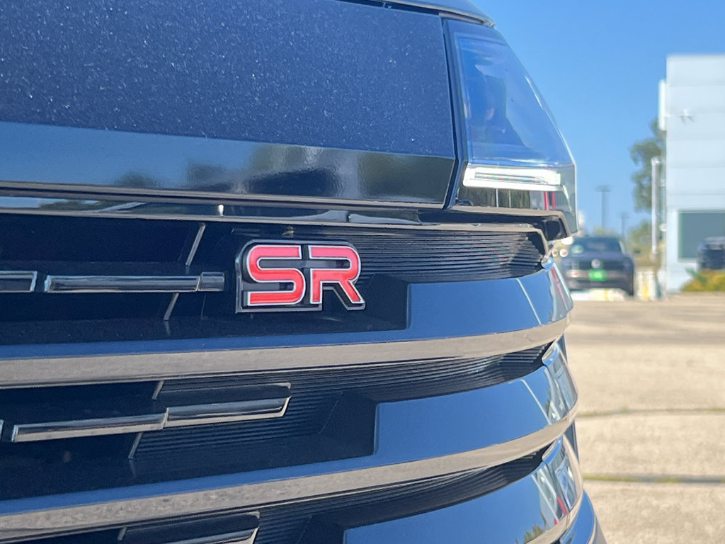 New 2026 Nissan Kicks SR w/ SR Premium Package image 3