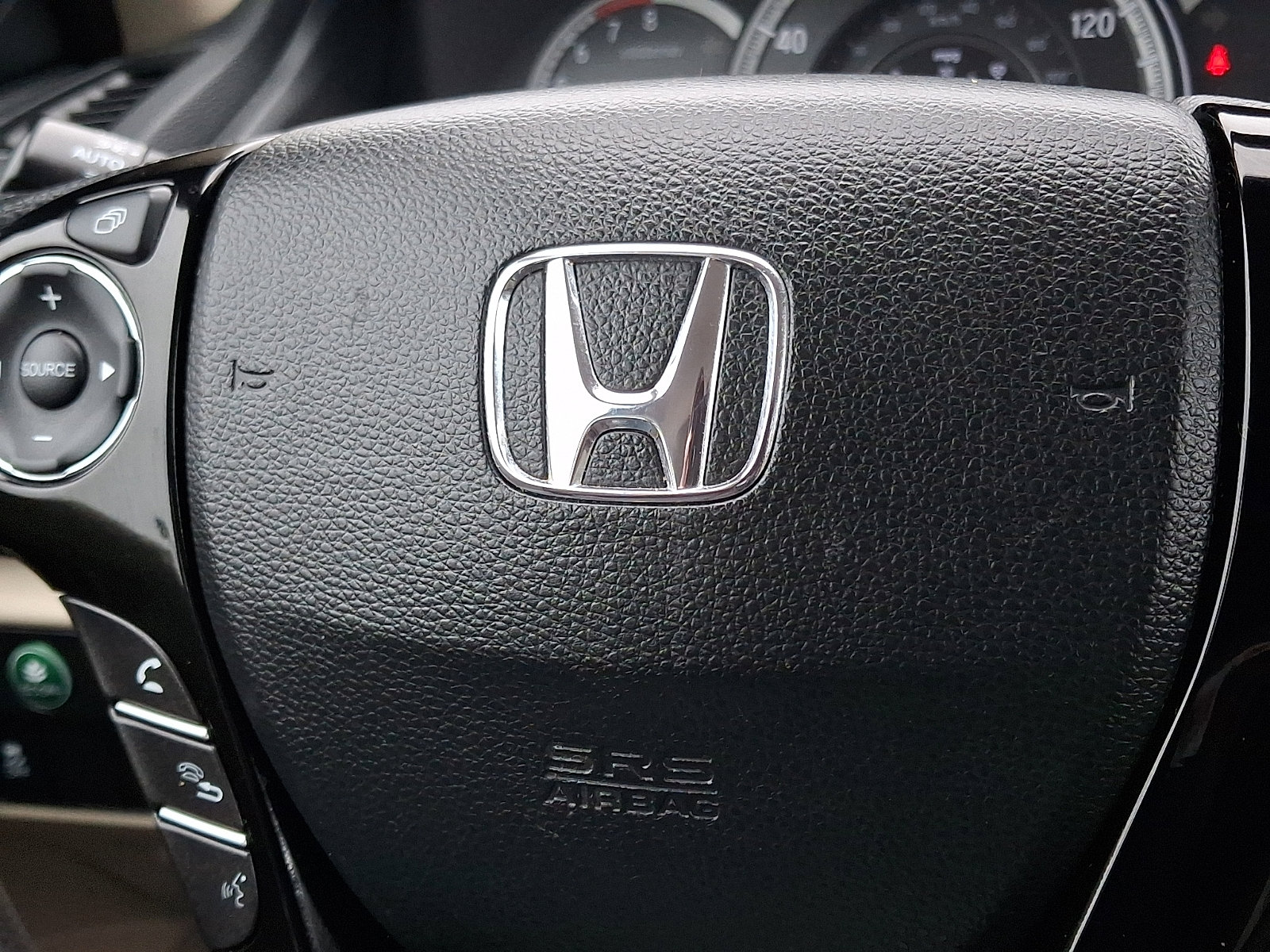 Used 2017 Honda Accord LX image 24