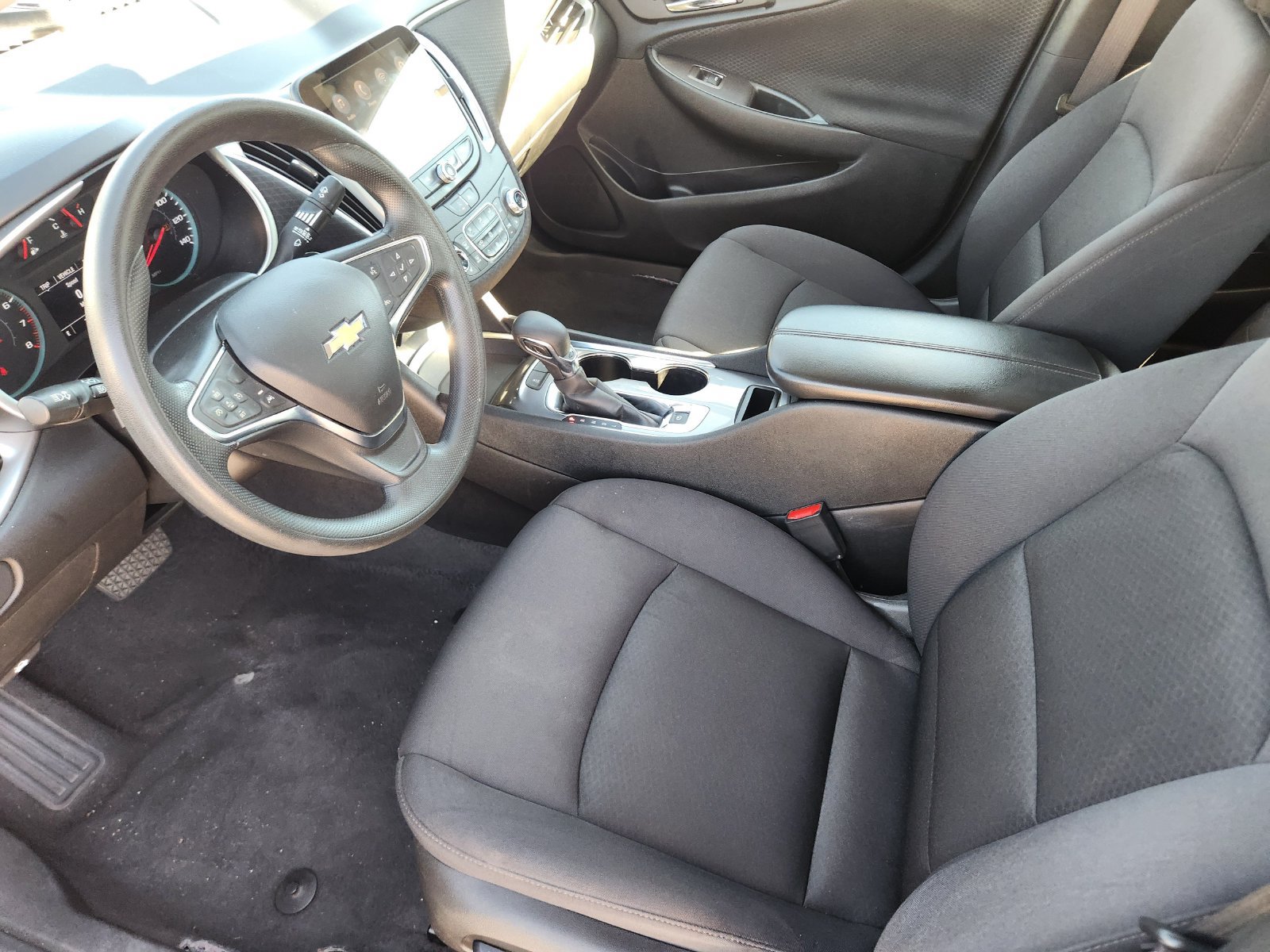 Used 2024 Chevrolet Malibu LT FWD image 14