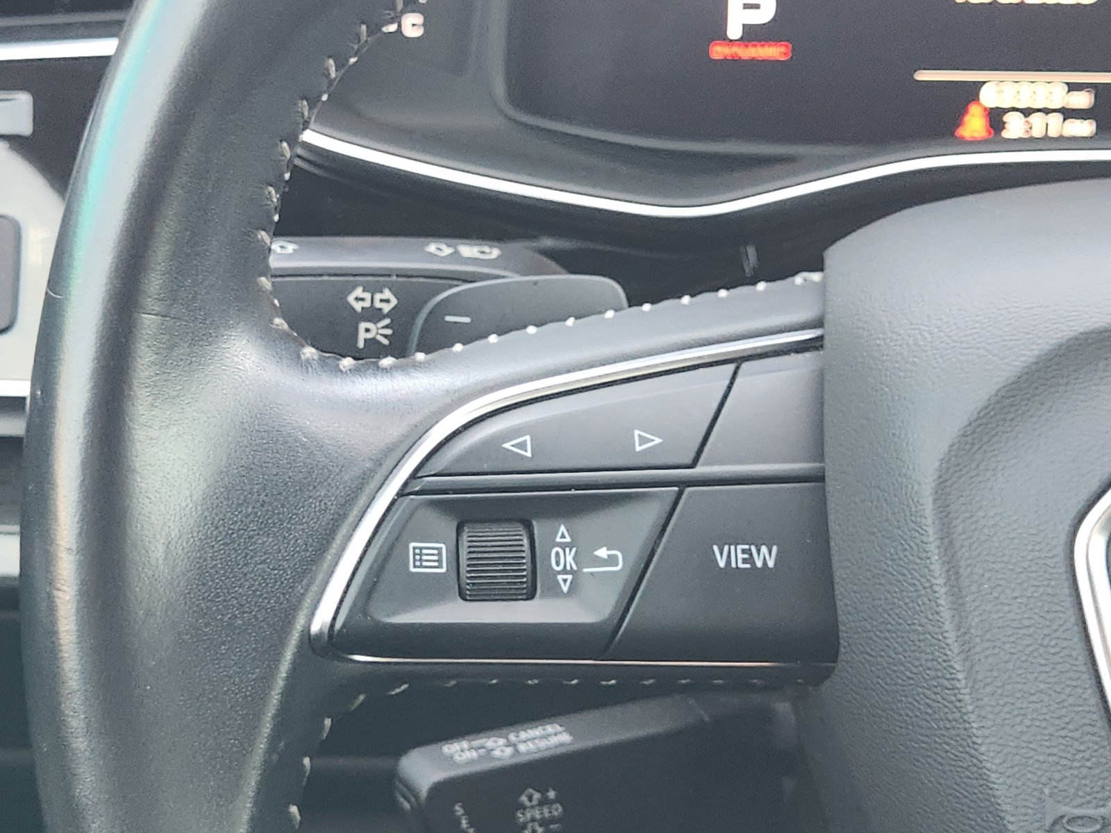 Used 2020 Audi Q8 Premium w/ Black Optic Package AWD/4WD image 31