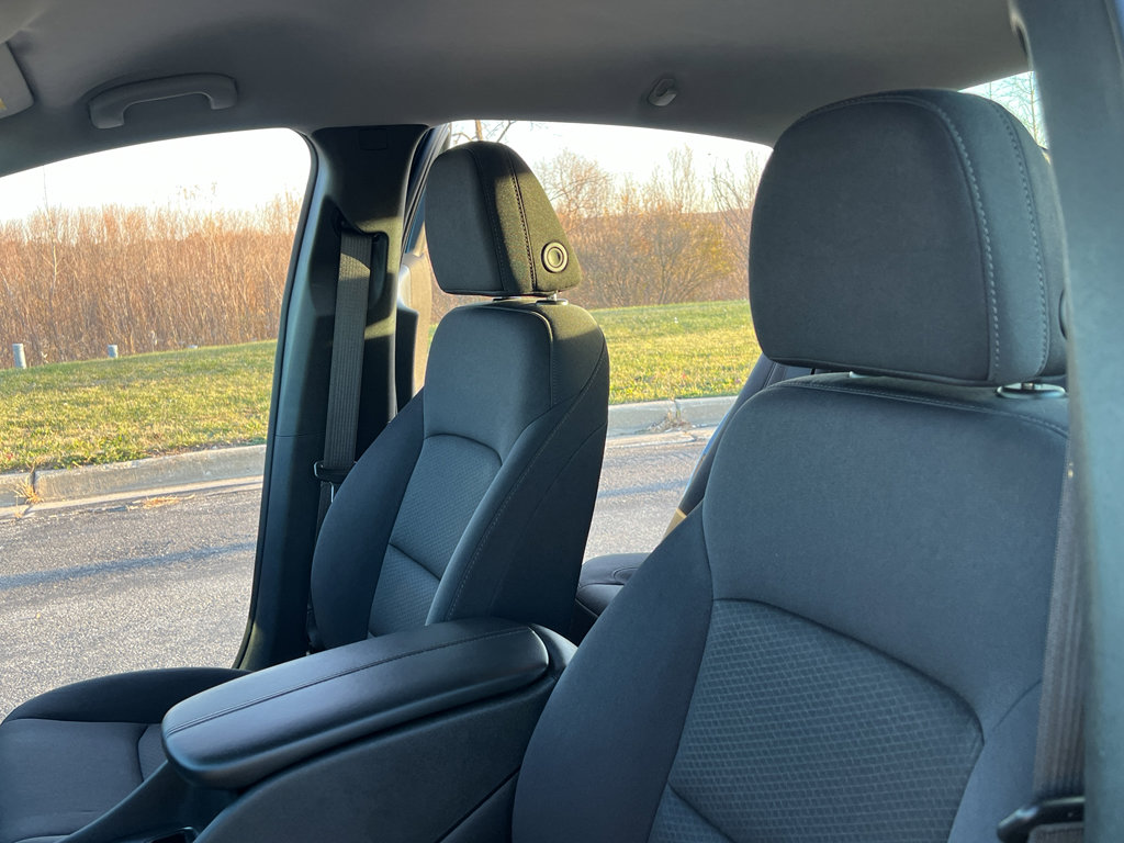 Used 2024 Chevrolet Malibu LT image 17