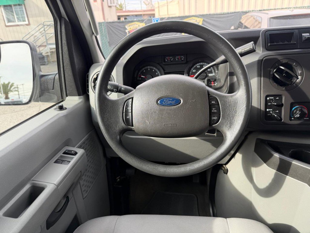 Used 2014 Ford E-250 and Econoline 250 w/ Interior Upgrade Package image 36