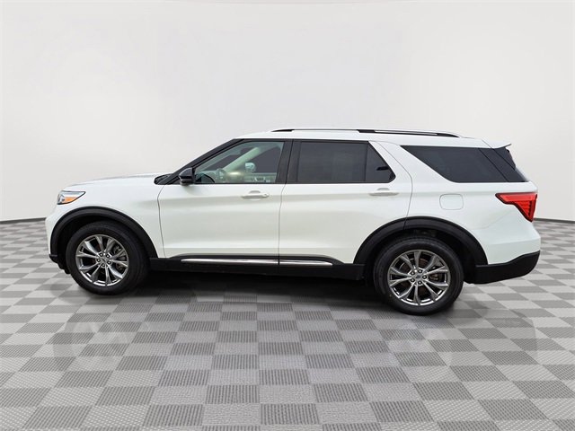 Certified 2022 Ford Explorer Limited w/ Equipment Group 301A image 10