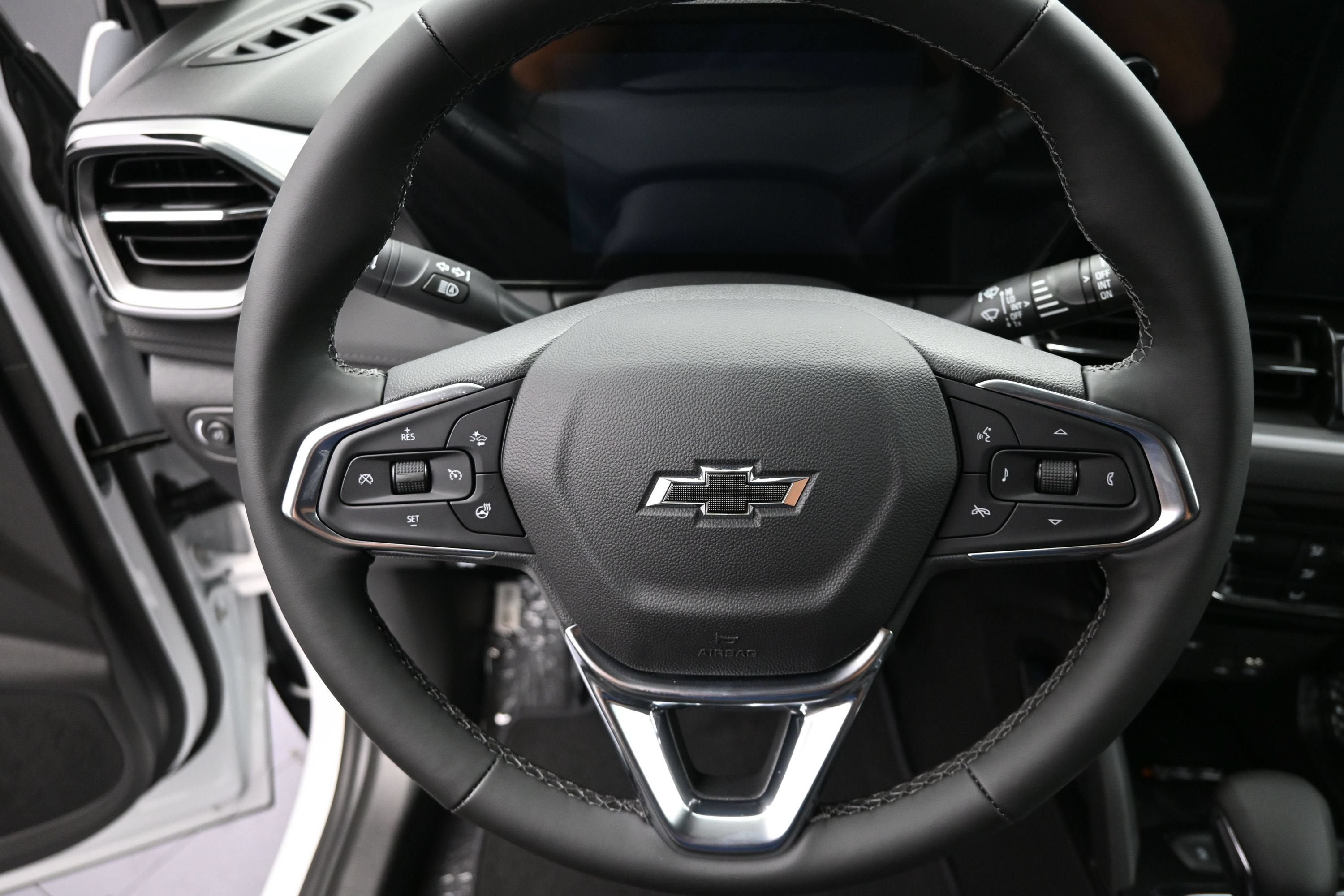 New 2026 Chevrolet TrailBlazer LT w/ Convenience Package FWD image 12