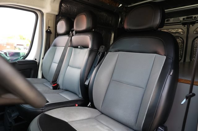 Used 2022 RAM ProMaster 2500 FWD image 9
