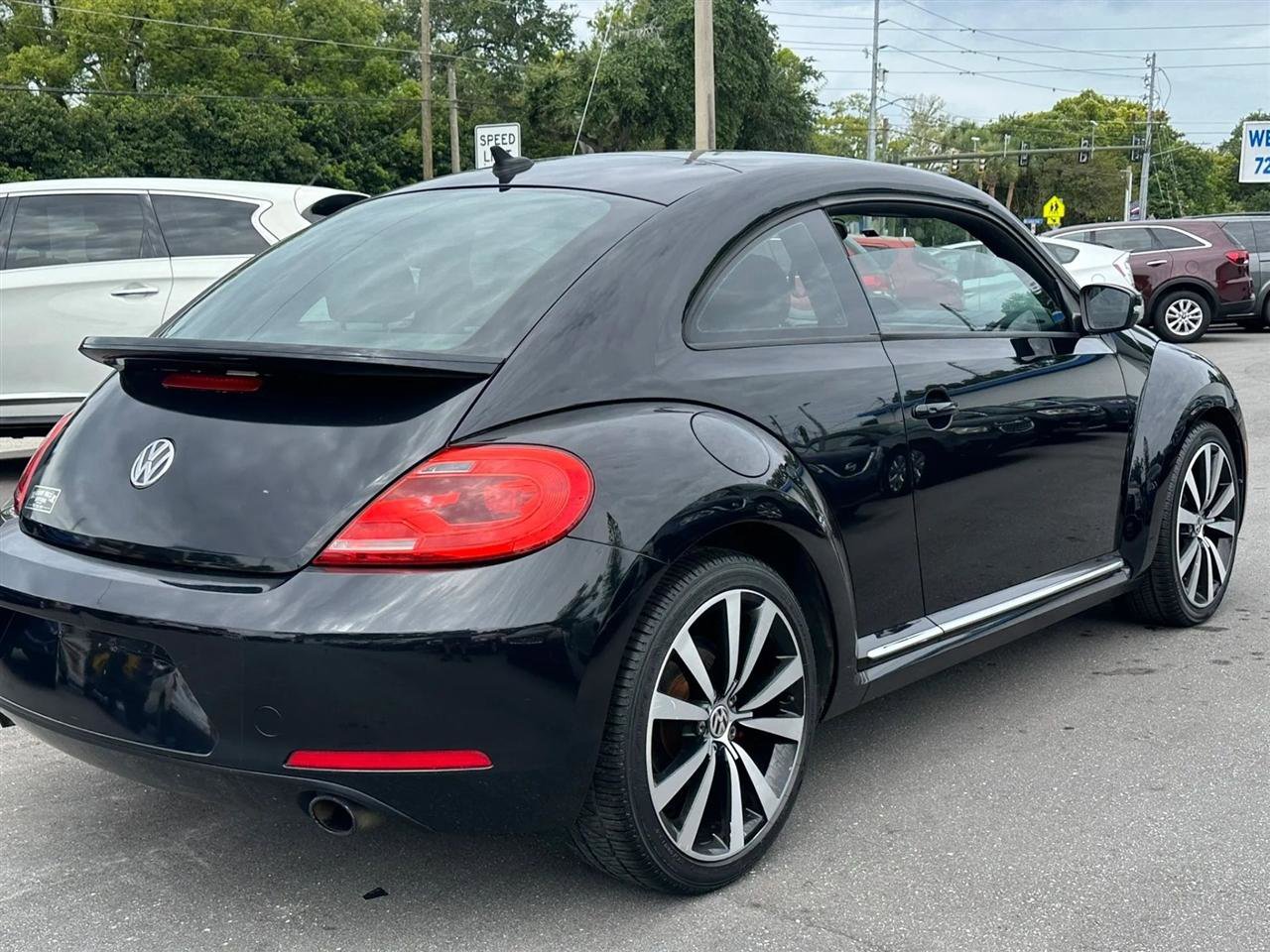 Used 2012 Volkswagen Beetle 2.0T FWD image 7