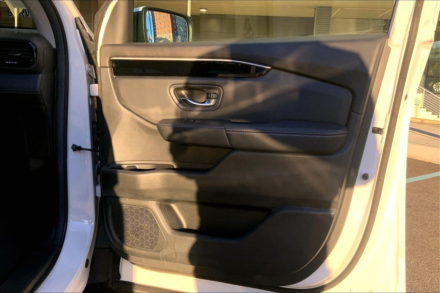 Used 2025 Honda Pilot Touring image 23