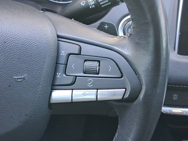 Used 2023 Cadillac XT4 Luxury FWD image 23