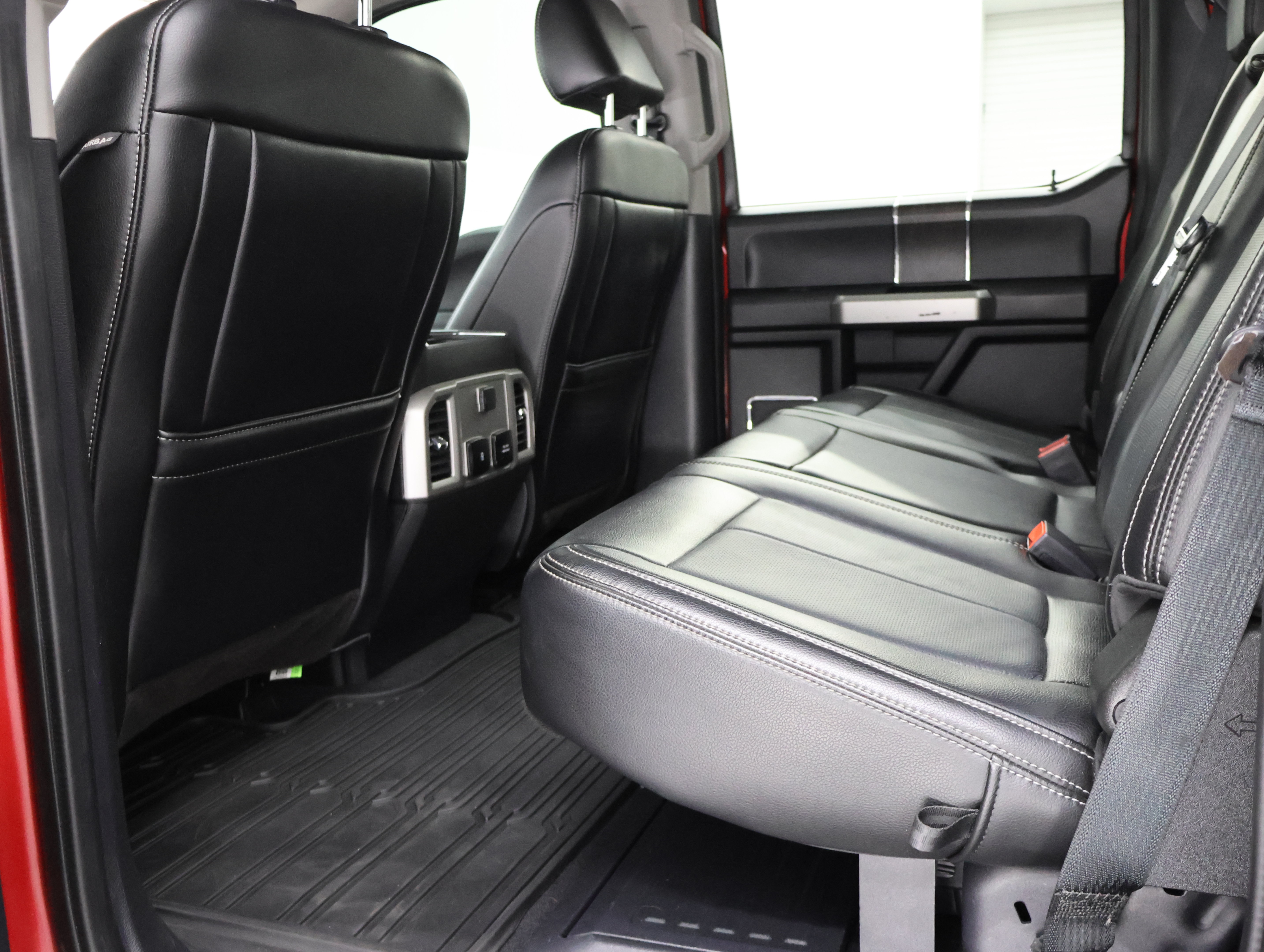 Used 2021 Ford F250 Lariat AWD/4WD image 9