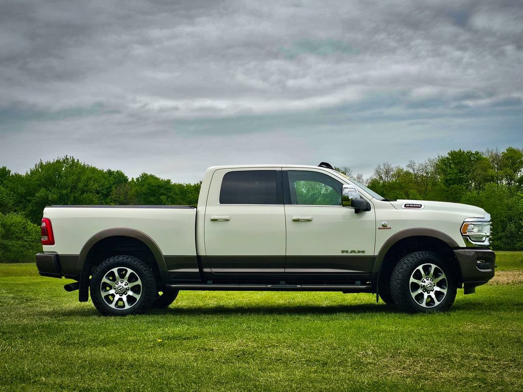 Certified 2023 RAM 2500 Limited AWD/4WD image 3