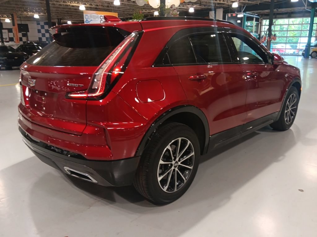 Used 2024 Cadillac XT4 Sport w/ Active Safety Package AWD/4WD image 7