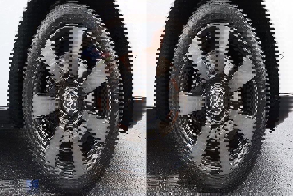 Used 2019 Rolls-Royce Cullinan image 49