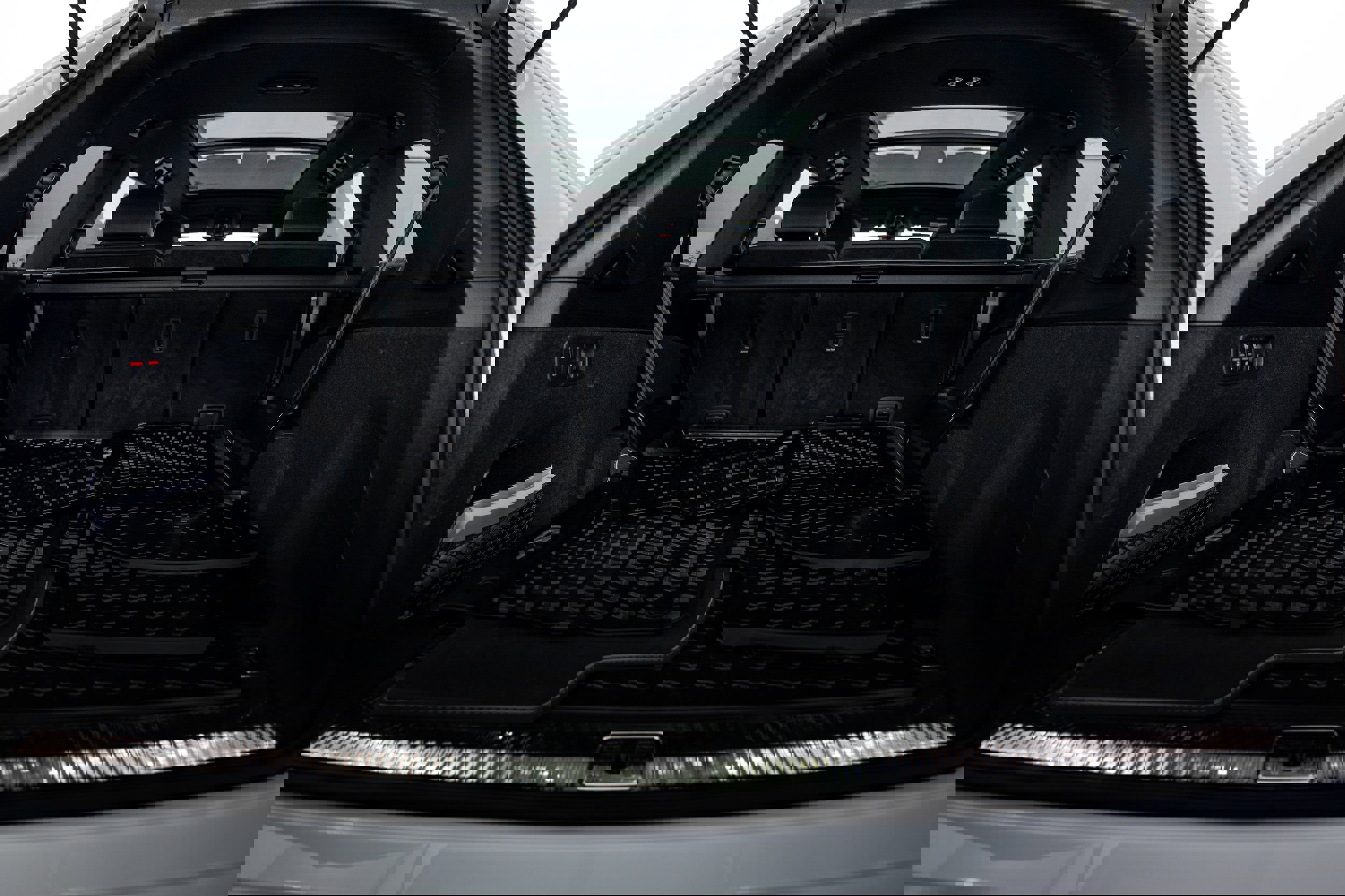 Certified 2025 Audi Q7 3.0T Premium w/ Convenience Package image 17