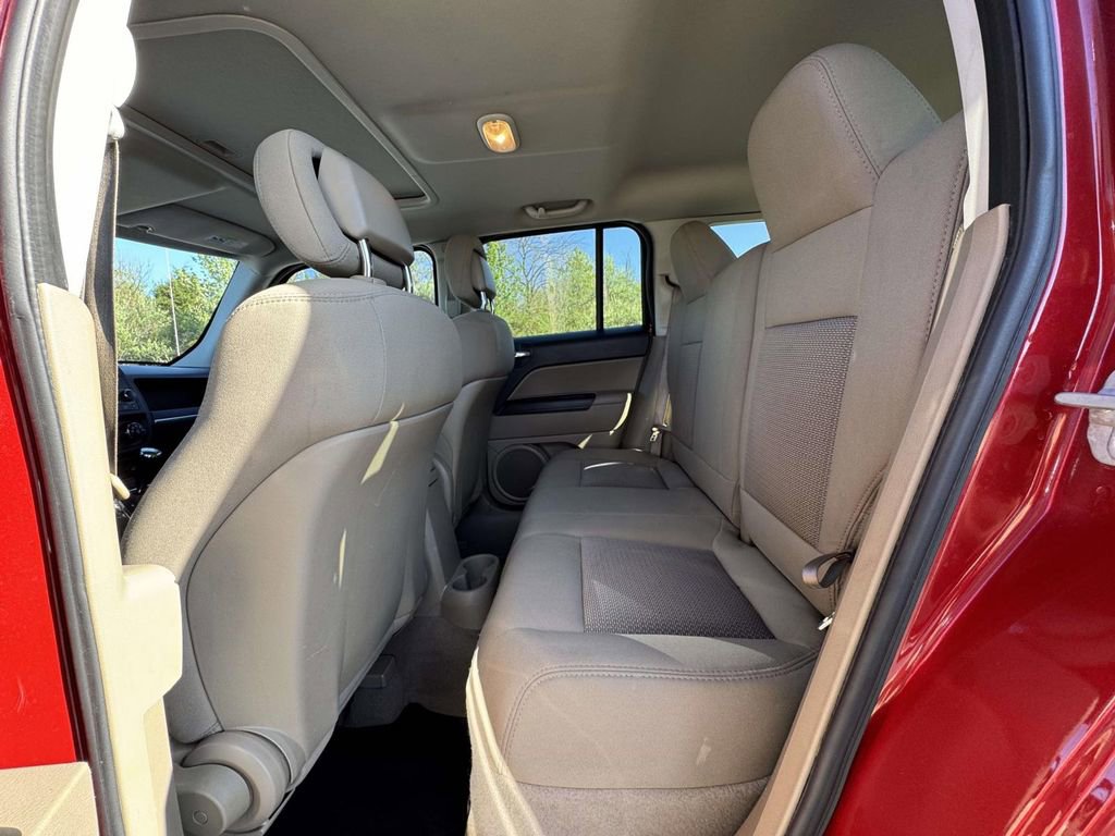 Used 2010 Jeep Patriot Latitude image 16