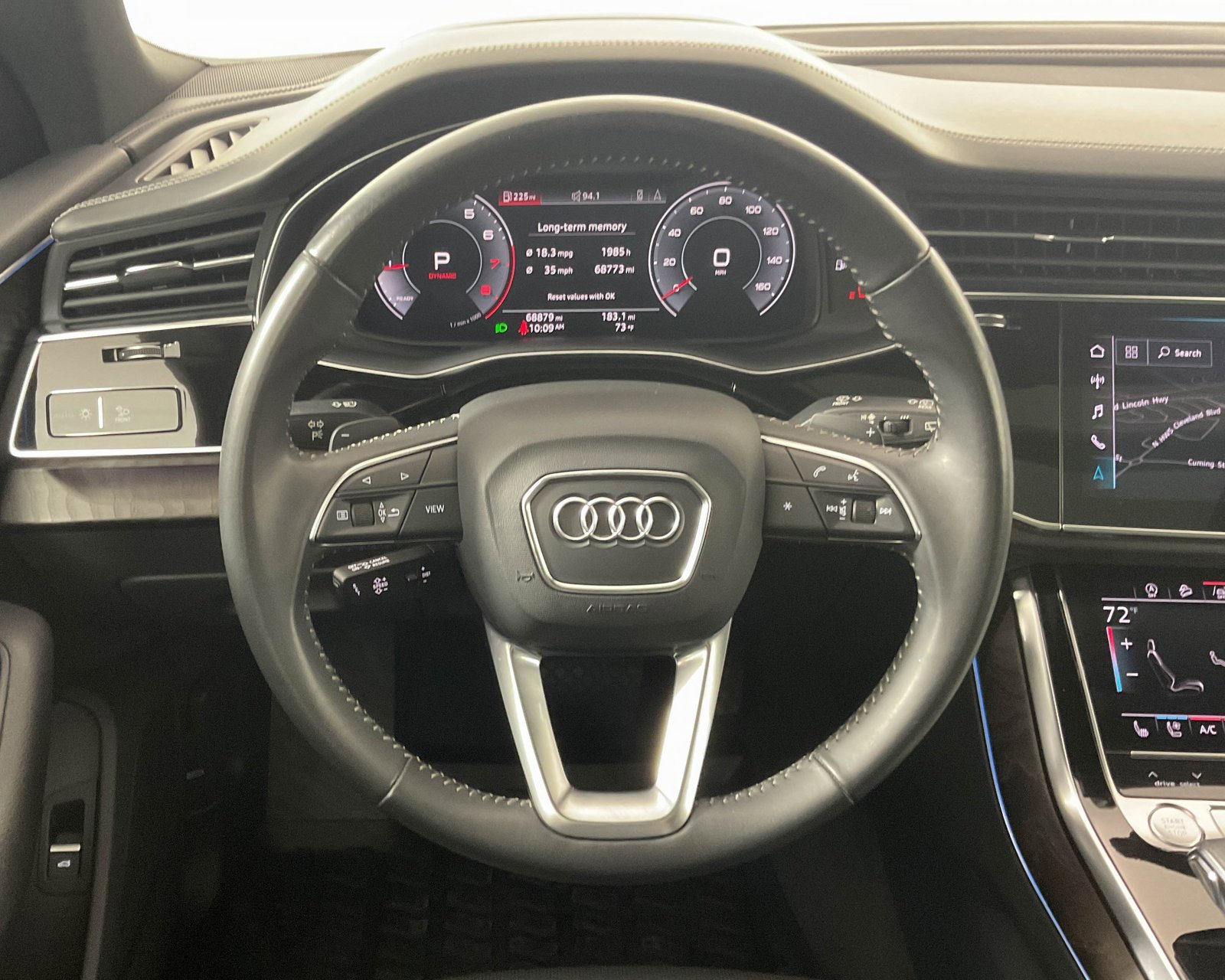 Used 2019 Audi Q8 Prestige image 11