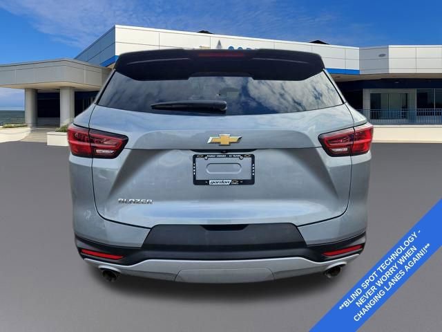 Used 2024 Chevrolet Blazer LT w/ Convenience Package image 4
