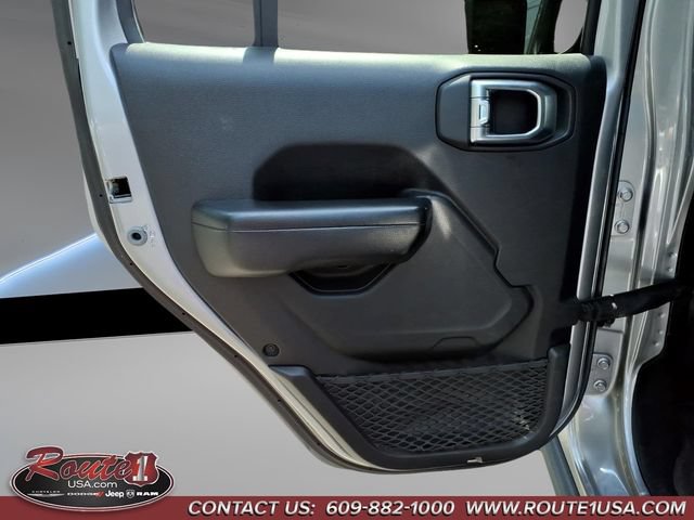 Used 2020 Jeep Gladiator Sport w/ Quick Order Package 24S AWD/4WD image 12