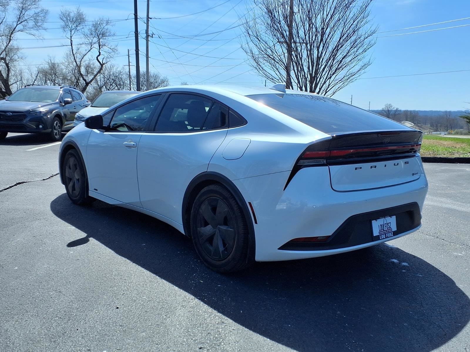 Used 2023 Toyota Prius LE image 2