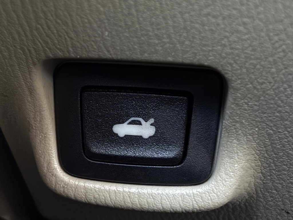 Used 2020 MAZDA MAZDA6 Touring image 32