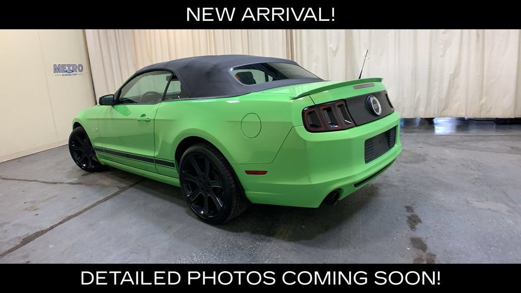 Used 2014 Ford Mustang GT w/ Equipment Group 301A RWD image 5