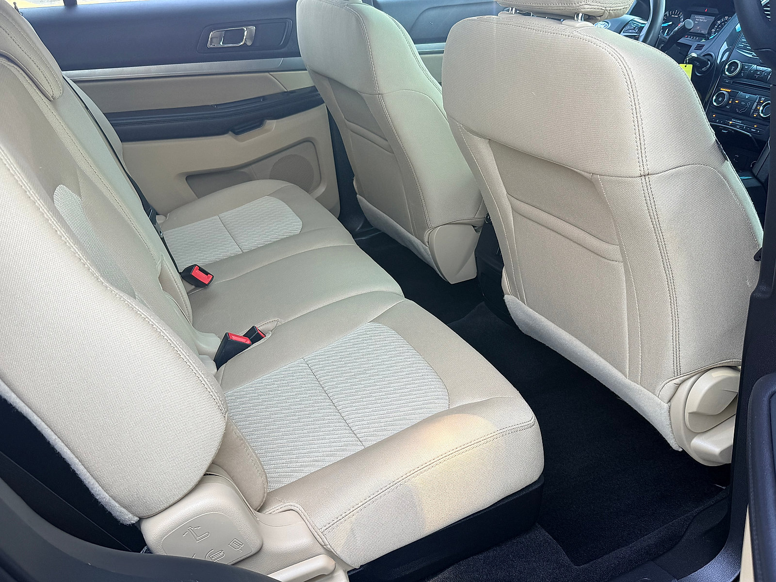 Used 2016 Ford Explorer 4WD image 29