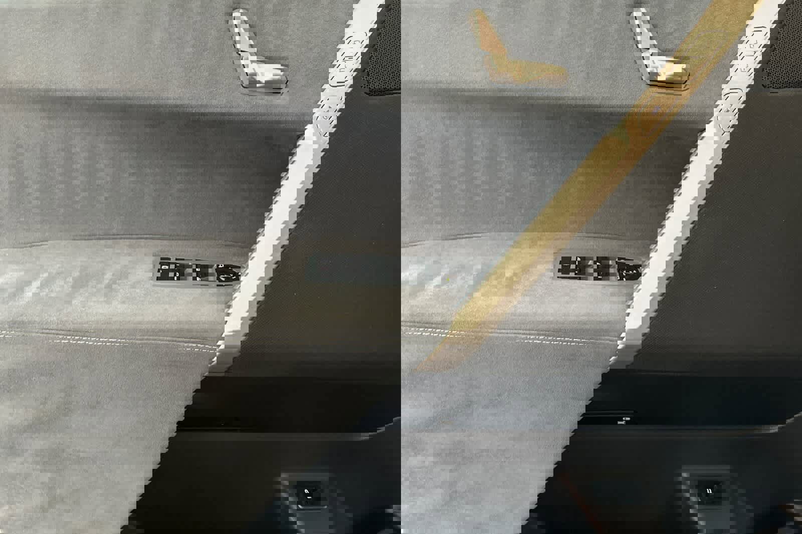 Used 2023 BMW iX xDrive50 w/ Sport Package image 12