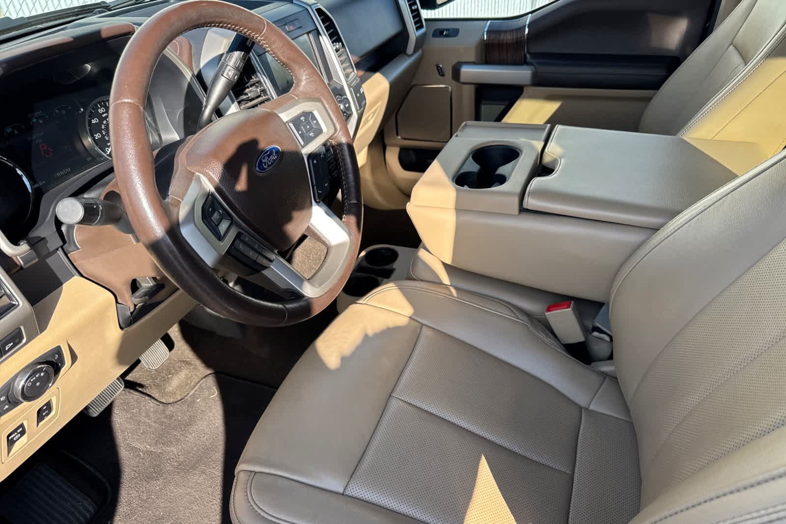 Used 2019 Ford F150 Lariat w/ Equipment Group 501A Mid AWD/4WD image 9