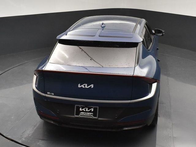 Certified 2025 Kia EV6 Light w/ Light LR Technology Package image 48