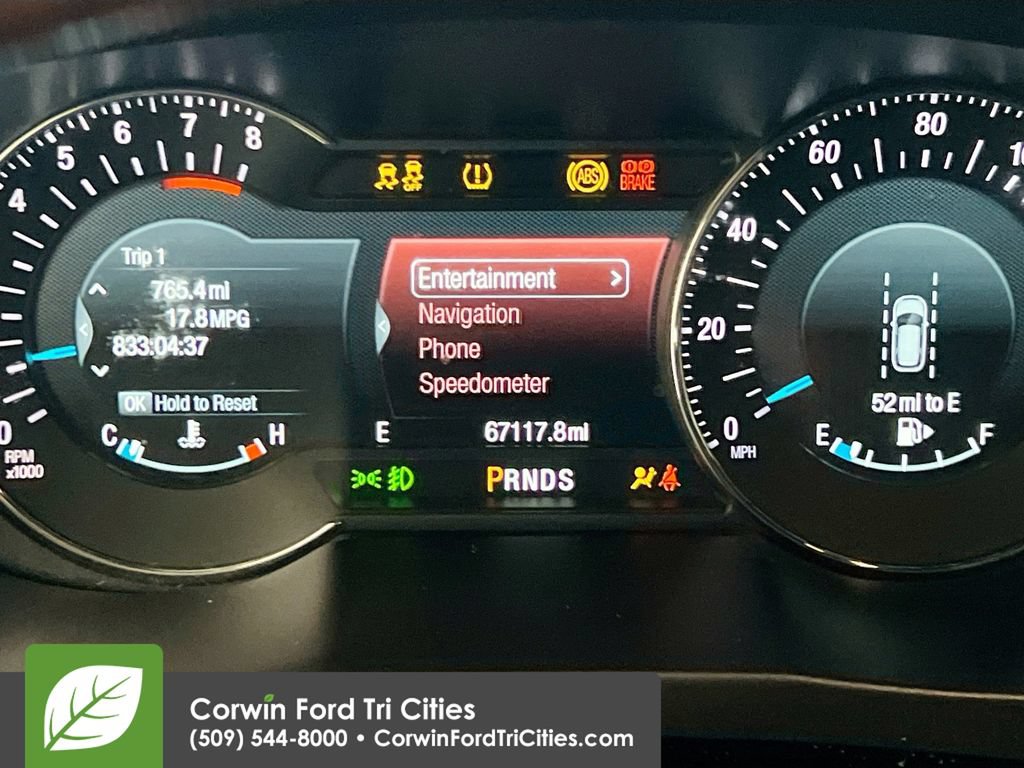 Used 2018 Ford Explorer Platinum AWD/4WD image 2