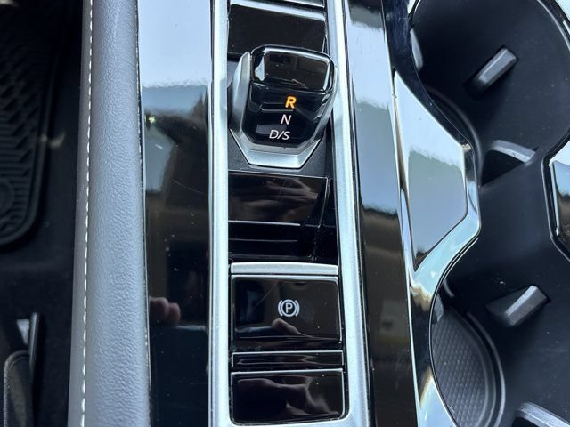 Used 2024 Volkswagen Atlas SE FWD image 42