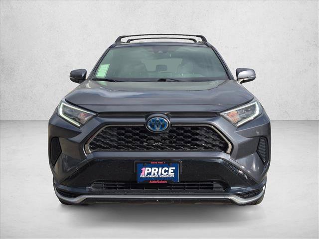 Used 2021 Toyota RAV4 SE w/ Weather & Moonroof Package AWD/4WD video 2