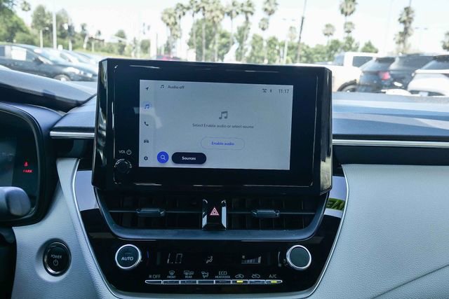 Used 2026 Toyota Corolla SE FWD image 15