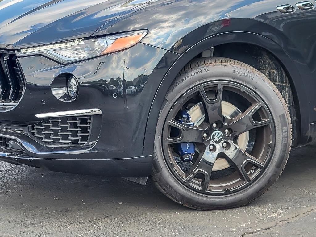 Used 2022 Maserati Levante GT image 3