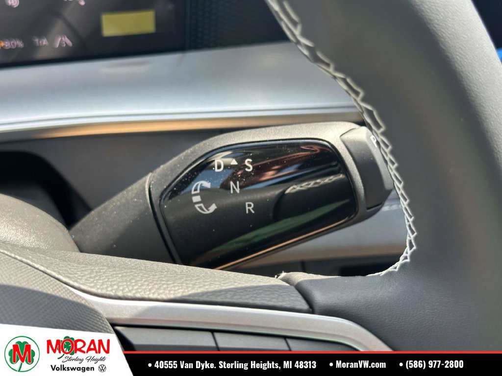Used 2026 Volkswagen Tiguan SE AWD/4WD image 19