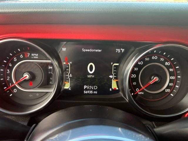 Used 2022 Jeep Wrangler Unlimited Rubicon w/ LED Lighting Group AWD/4WD image 16