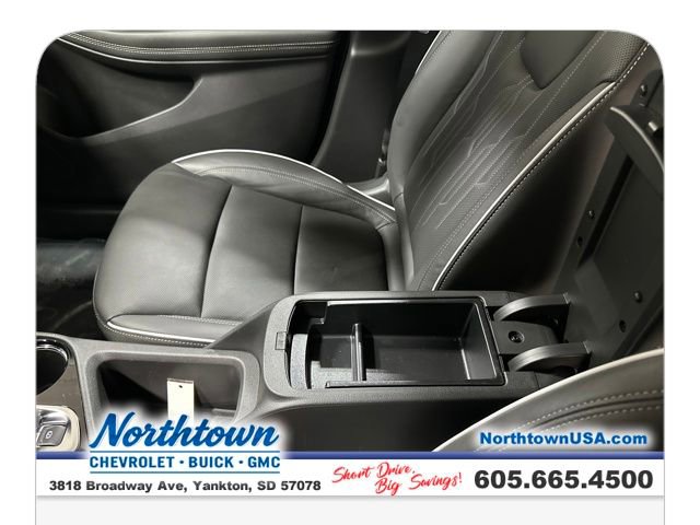 Used 2025 Buick Encore GX Avenir w/ Avenir Technology Package image 24
