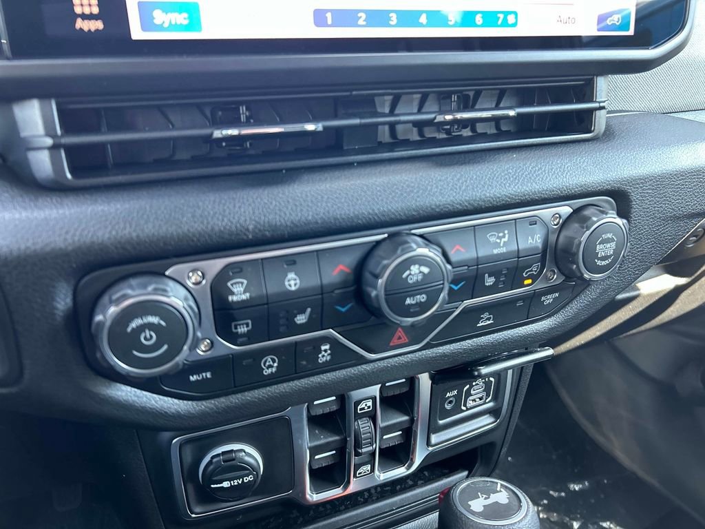 New 2026 Jeep Wrangler Unlimited Sport AWD/4WD image 9