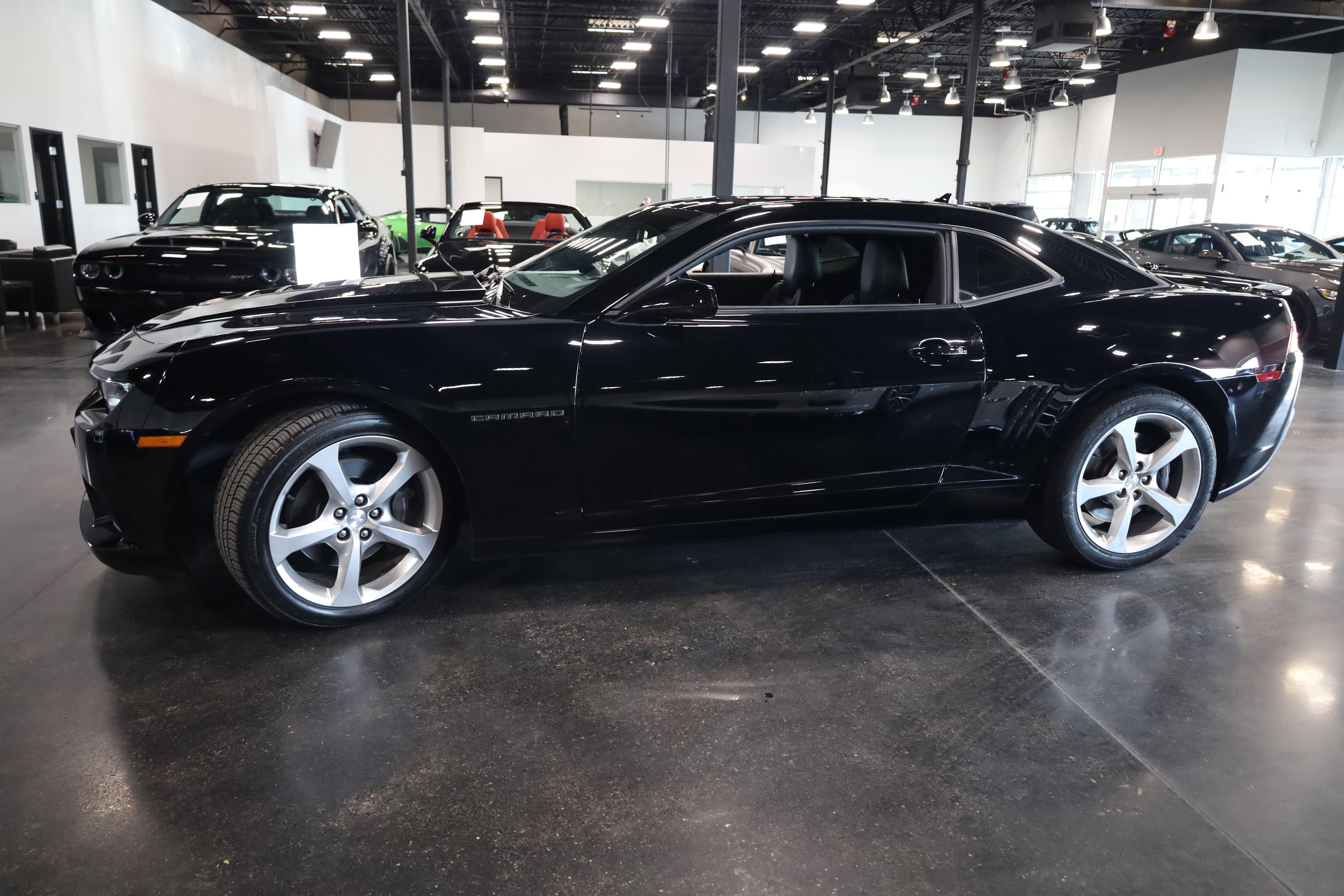 Used 2015 Chevrolet Camaro SS w/ RS Package image 9