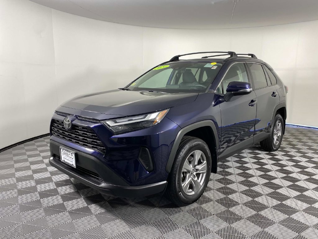 Used 2024 Toyota RAV4 XLE w/ Convenience Package AWD/4WD image 8