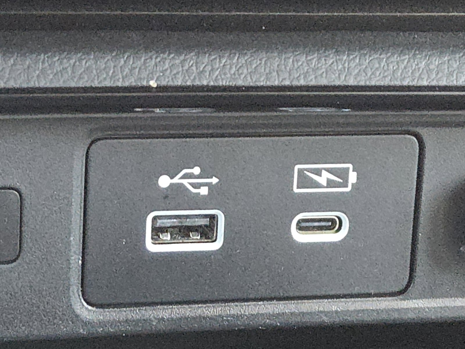 Used 2023 Honda CR-V EX image 31