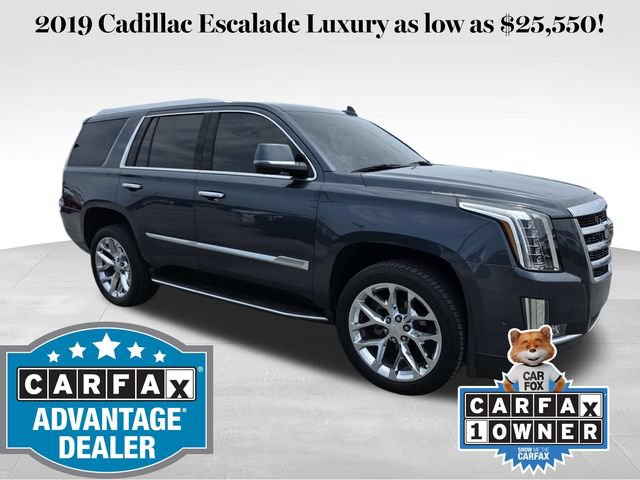 Used 2019 Cadillac Escalade Luxury RWD image 1