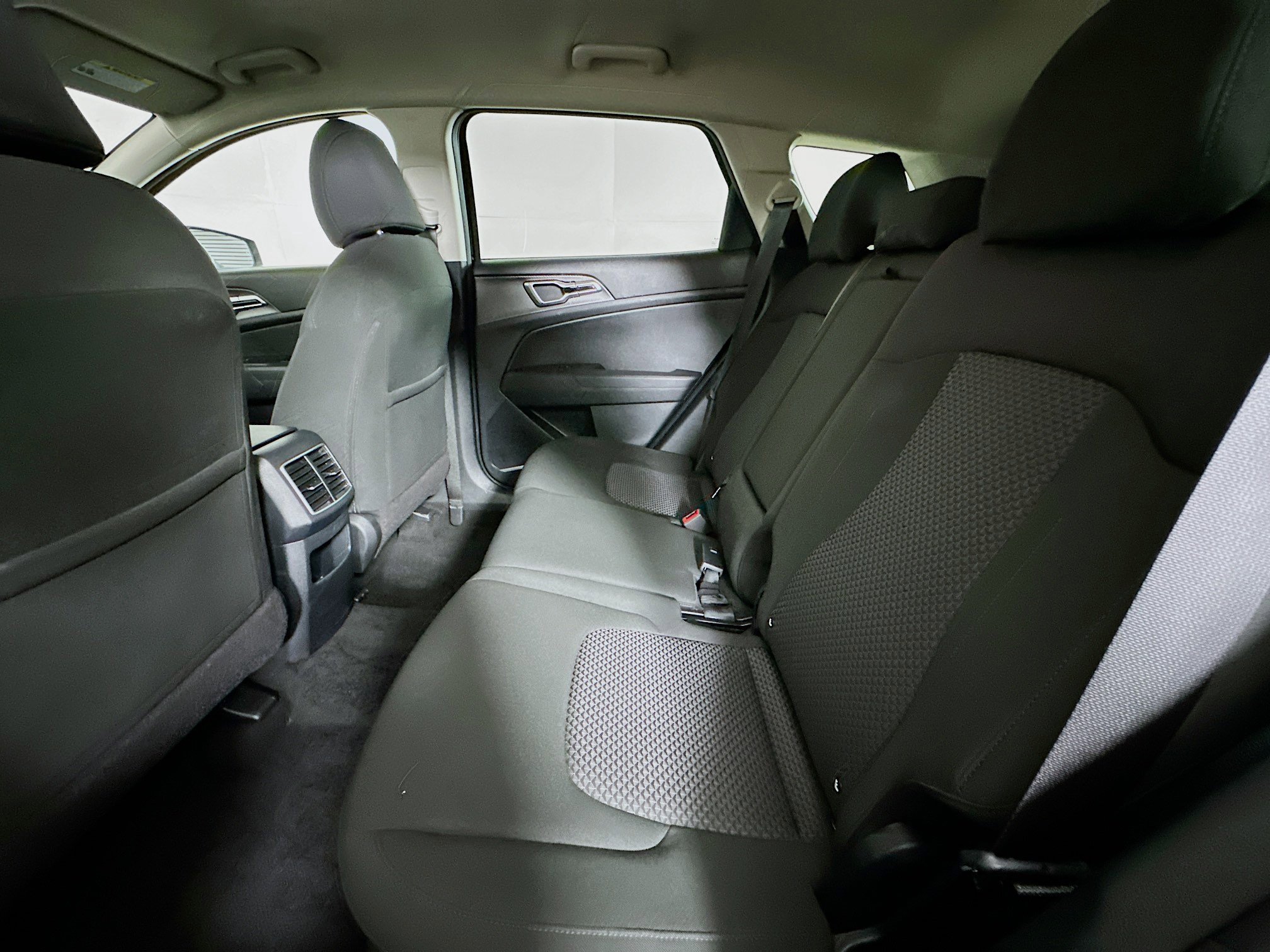 Used 2025 Kia Sportage LX image 26