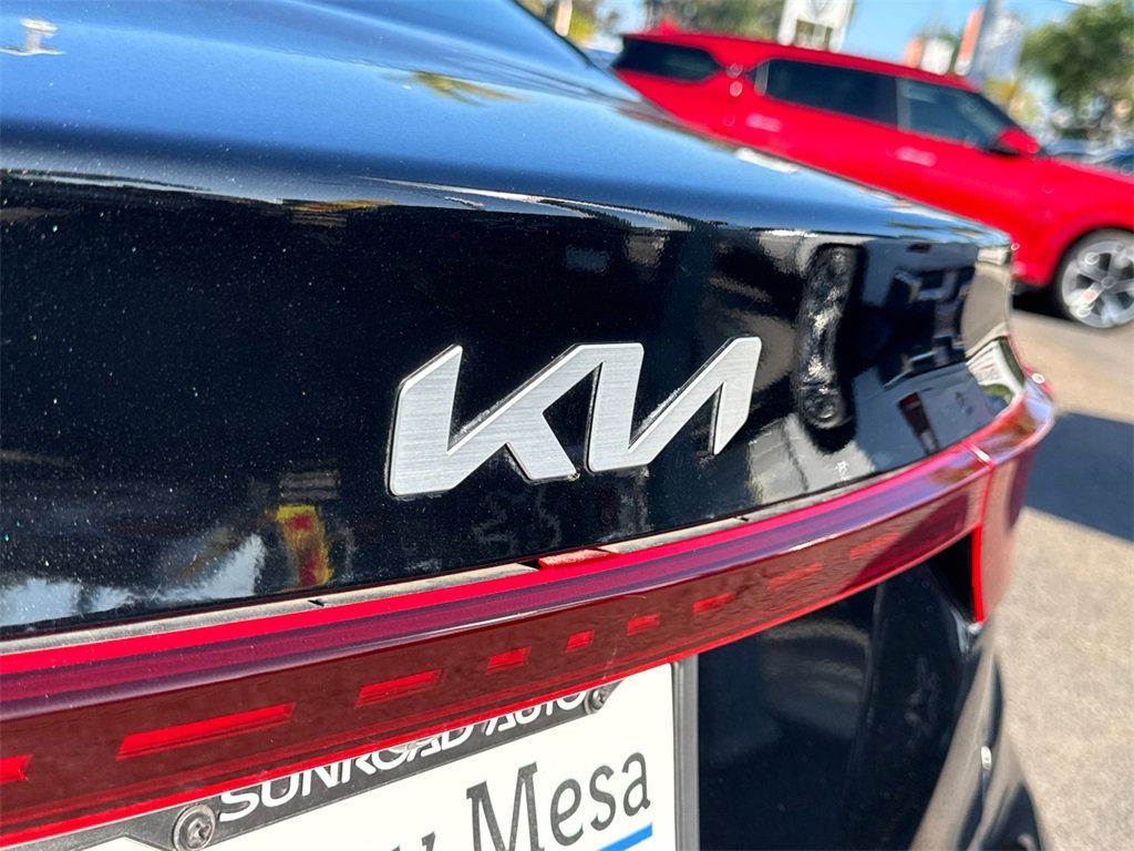 Used 2024 Kia Forte LXS image 11